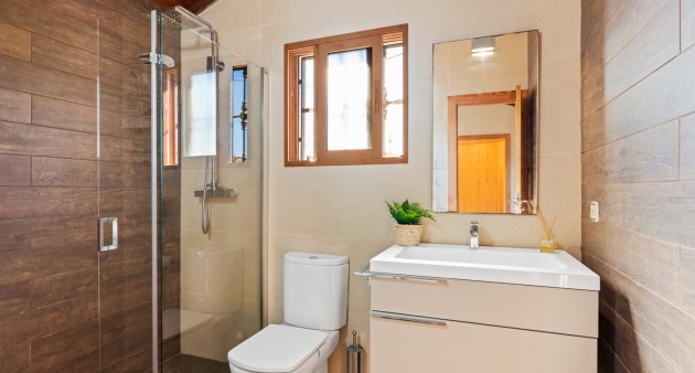 Sale - Chalet - Cabo Roig