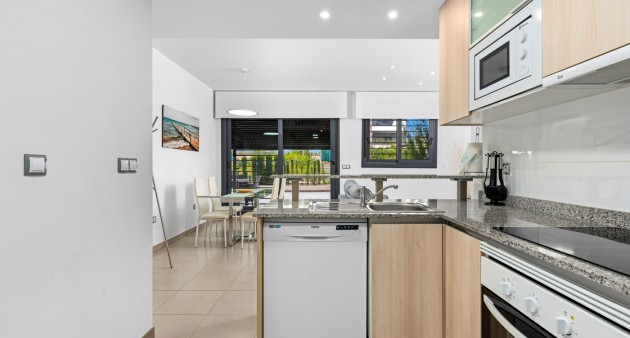 Venta - Piso - Arenales del Sol