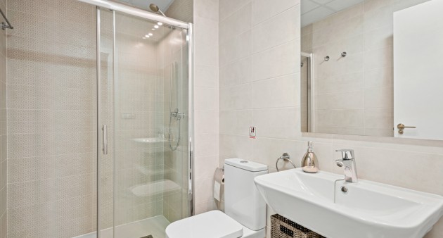 Venta - Piso - Arenales del Sol