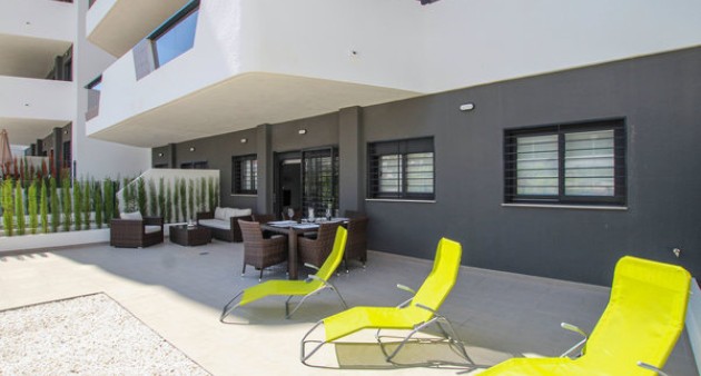 Venta - Piso - Arenales del Sol