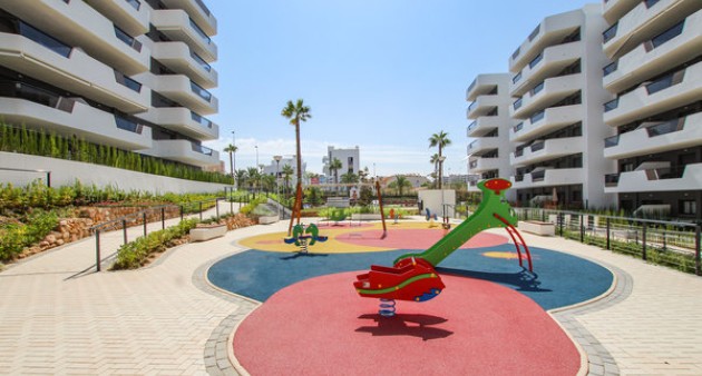 Venta - Piso - Arenales del Sol