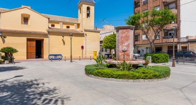 Venta - Piso - Daya Nueva