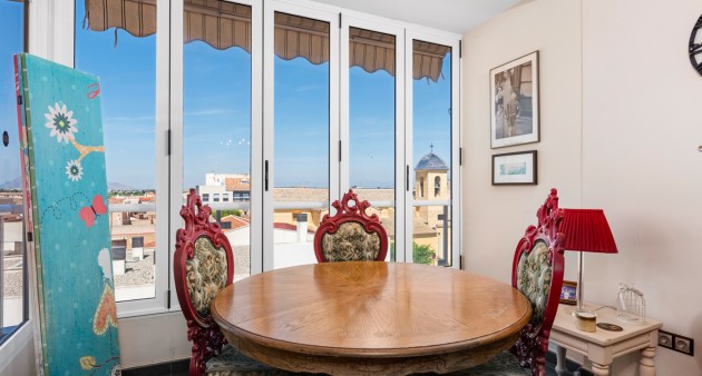 Venta - Piso - Daya Nueva