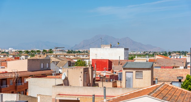 Venta - Piso - Daya Nueva