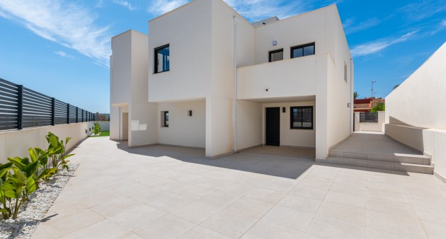 Venta - Chalet - Torrevieja - La veleta