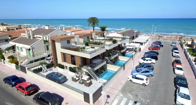 Nybygg - Villa - La Mata