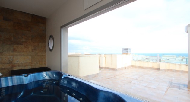 Sale - Apartment - La Mata