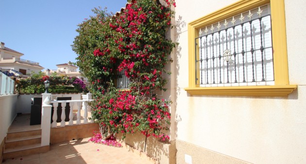 Sale - Quad house - La Zenia
