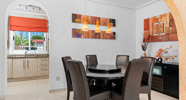 Sale - Villa - Ciudad Quesada - Rojales