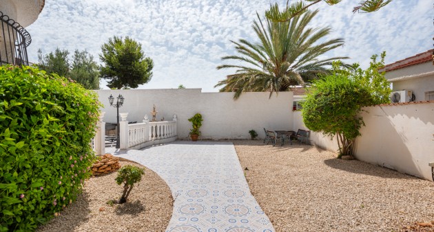 Sale - Villa - Ciudad Quesada - Rojales