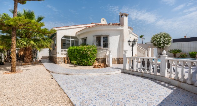 Sale - Villa - Ciudad Quesada - Rojales