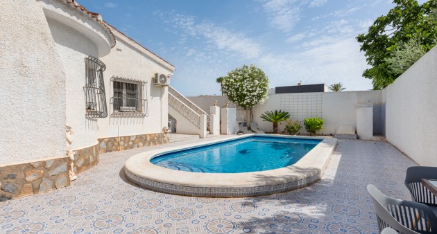 Sale - Villa - Ciudad Quesada - Rojales