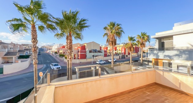 Sale - Villa - Torrevieja