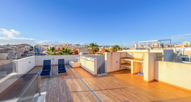 Sale - Villa - Torrevieja