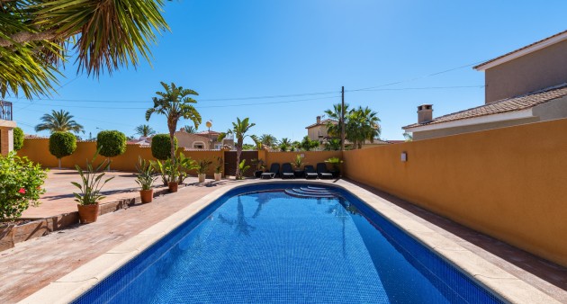 Sale - Villa - Ciudad Quesada - Rojales