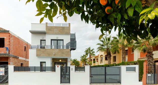 Nueva construcción  - Chalet - Torrevieja - Torretas