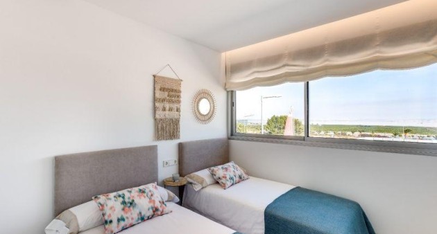 Nowo zbudowane - Bungalow - Torrevieja - Los Balcones