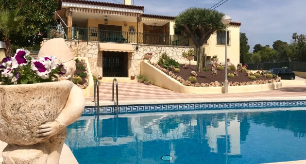 Verkoop - Villa - Elche/Elx