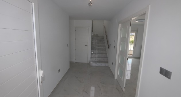 Nueva construcción  - Chalet - Pinoso - Camino Del Prado