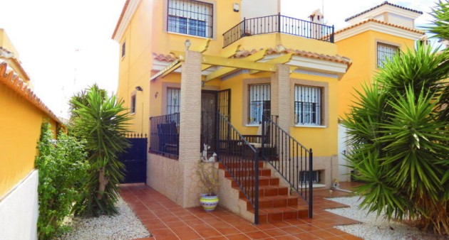 Sale - Villa - Lo Crispin