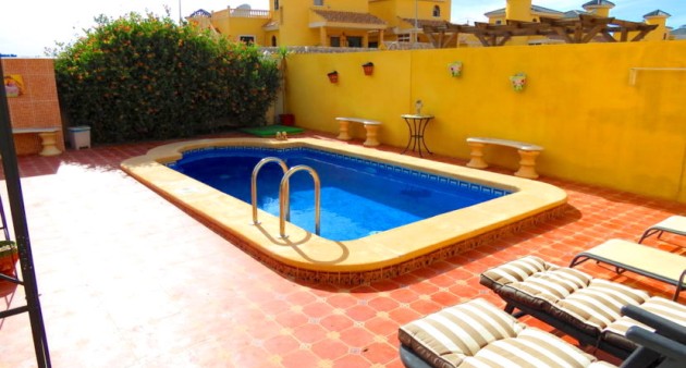 Sale - Villa - Lo Crispin