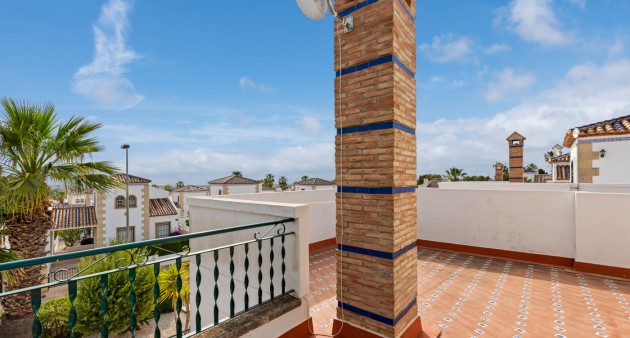 Sale - Villa - Orihuela costa - Villamartín