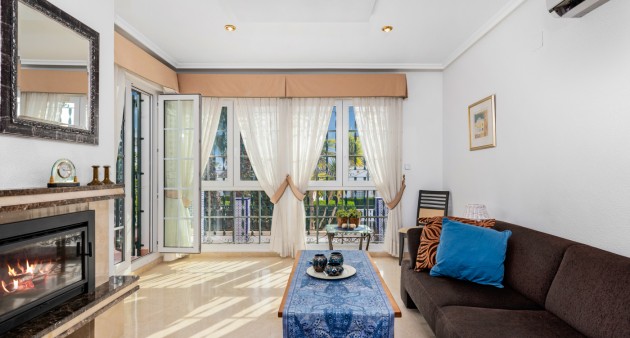 Sale - Villa - Orihuela costa - Villamartín