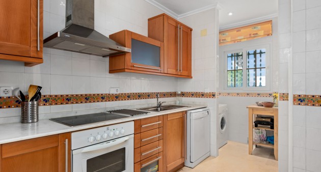 Sale - Villa - Orihuela costa - Villamartín