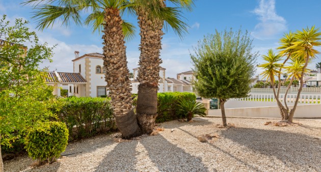 Sale - Villa - Orihuela costa - Villamartín