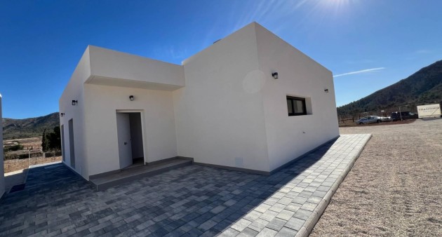 Nueva construcción  - Chalet - Hondon de las Nieves - La Canalosa