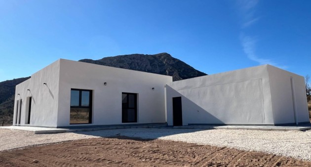 Nueva construcción  - Chalet - Hondon de las Nieves - La Canalosa