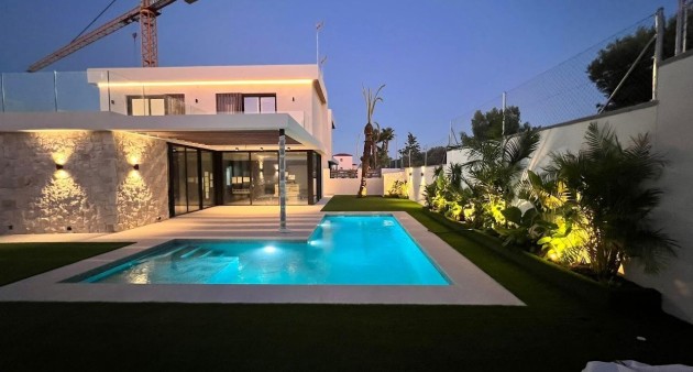 Nueva construcción  - Town House - Orihuela costa - Montezenia