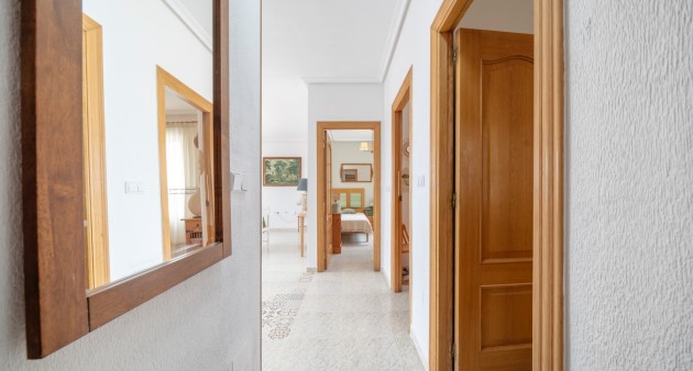 Sale - Apartment - Los Montesinos