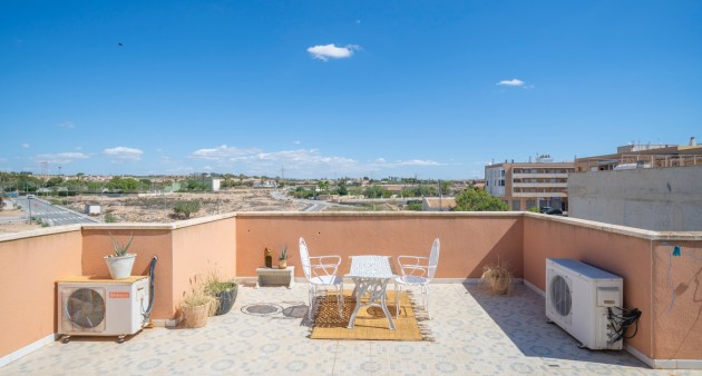 Sale - Apartment - Los Montesinos