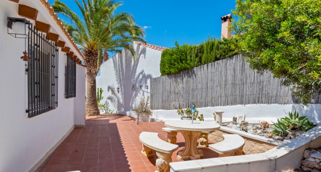 Sale - Villa - Alicante - El Campello