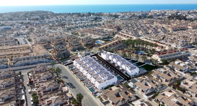 Nueva construcción  - Chalet - Orihuela costa - La Zenia