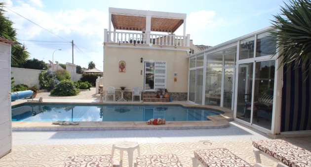 Sprzedaż - Willa - Torrevieja - Torrevieja, San Luis