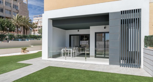 Nueva construcción  - Piso - Torrevieja - Torreblanca