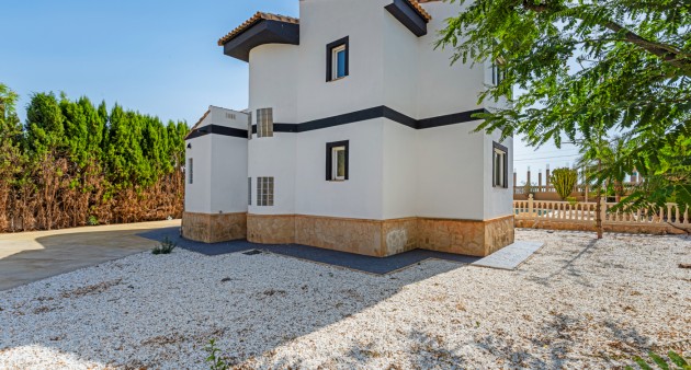 Sale - Villa - Mutxamel