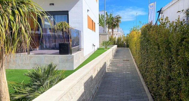 New Build - Bungalow - Pilar de La Horadada