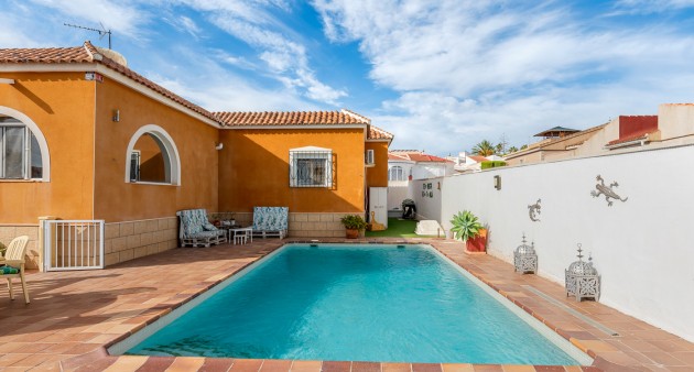 Sale - Villa - Ciudad Quesada - Rojales