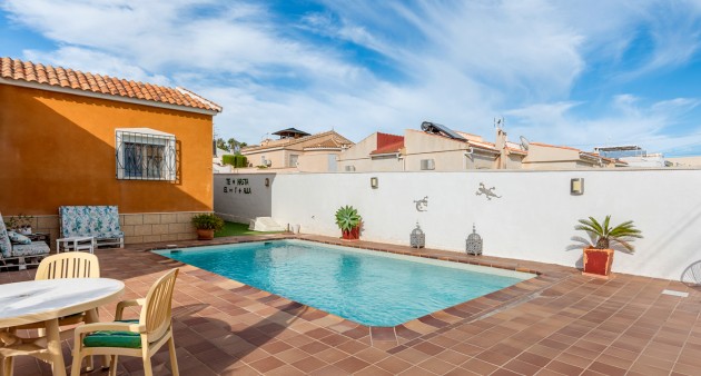 Sale - Villa - Ciudad Quesada - Rojales