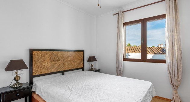 Sale - Apartment - Villamartín