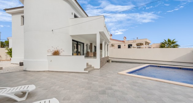 Sale - Villa - Ciudad Quesada - Rojales