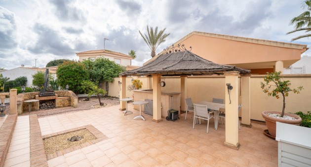 Sale - Chalet - Ciudad Quesada - Rojales