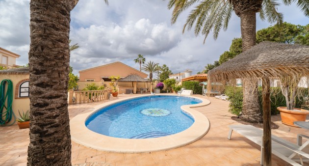 Sale - Chalet - Ciudad Quesada - Rojales