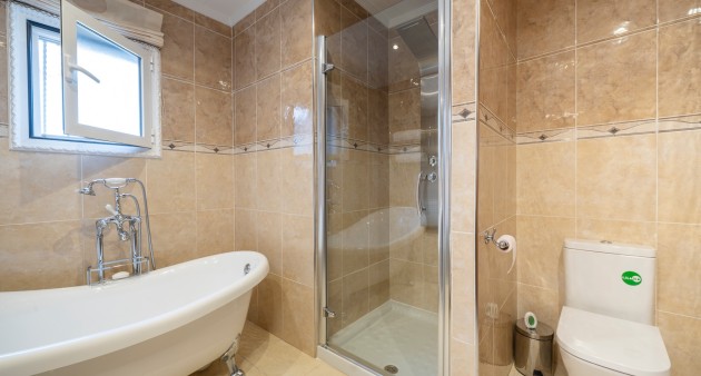 Sale - Chalet - Ciudad Quesada - Rojales