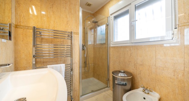 Sale - Chalet - Ciudad Quesada - Rojales