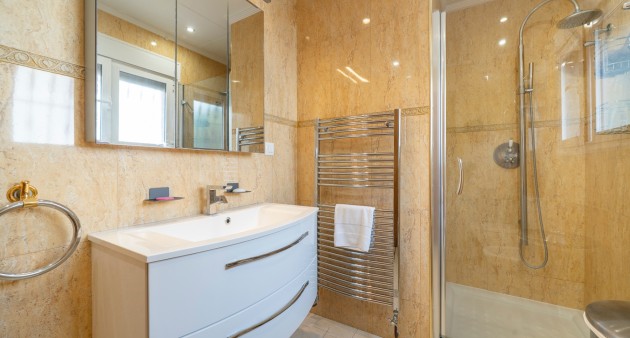 Sale - Chalet - Ciudad Quesada - Rojales