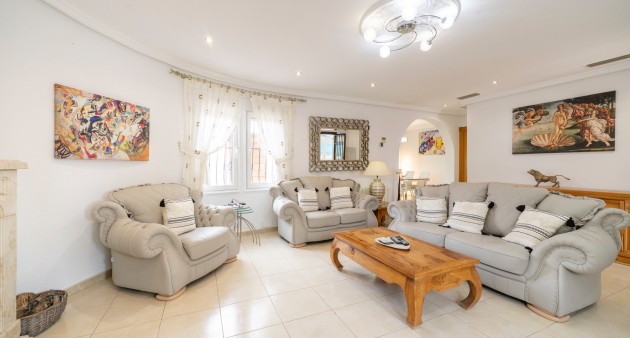 Sale - Chalet - Ciudad Quesada - Rojales